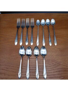 Oneida Tudor Plate Queen Bess II Flatware Set for 4 Fork Teaspoon Iced Tea Spoon